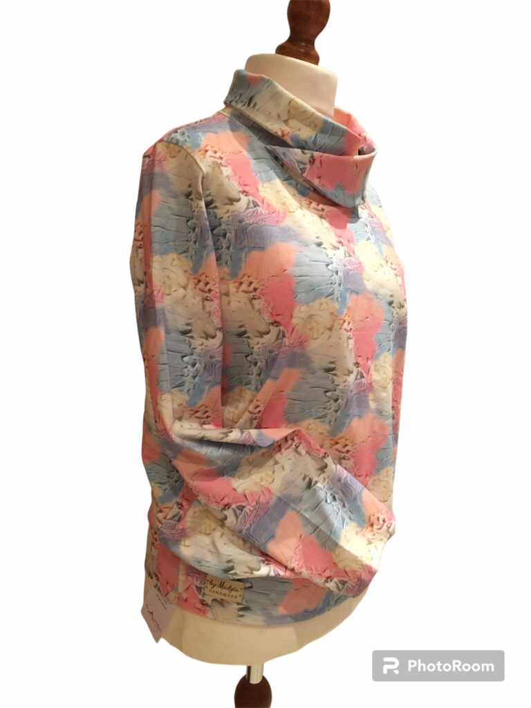 Bluza z bawełny, w komplecie z czapką 110 PLN L